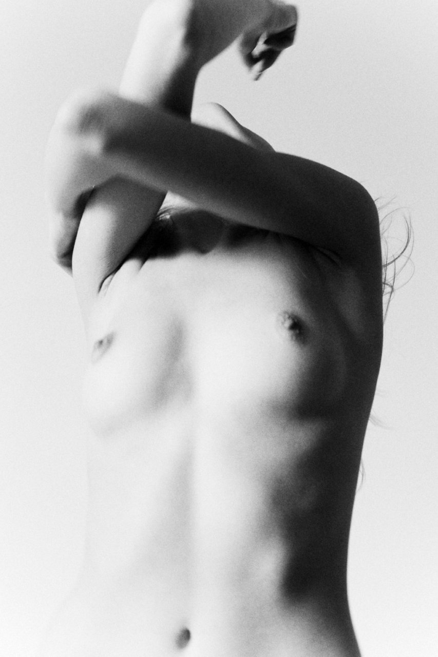 Cora Keegan topless