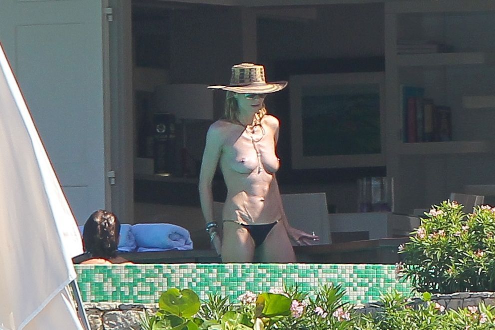 Heidi Klum naked