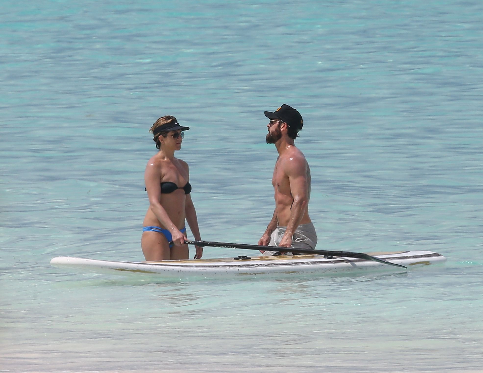 Jennifer Aniston tits