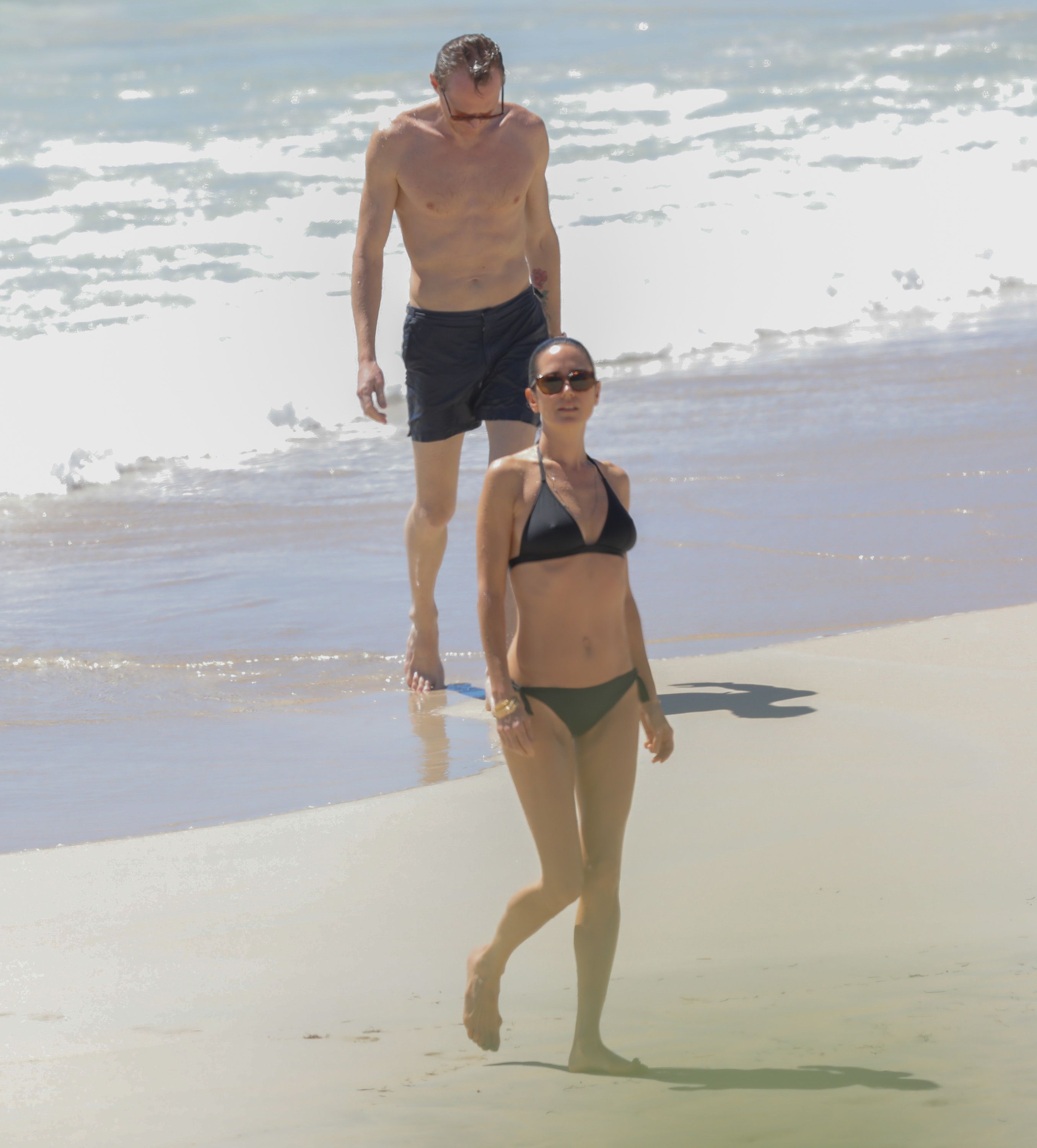 Jennifer Connelly topless
