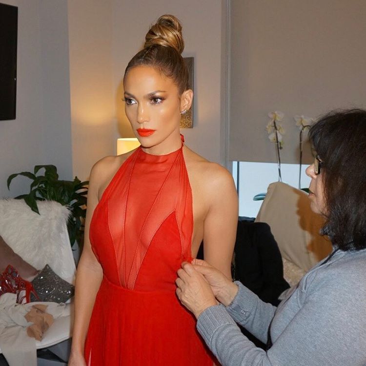 Jennifer Lopez big boobs