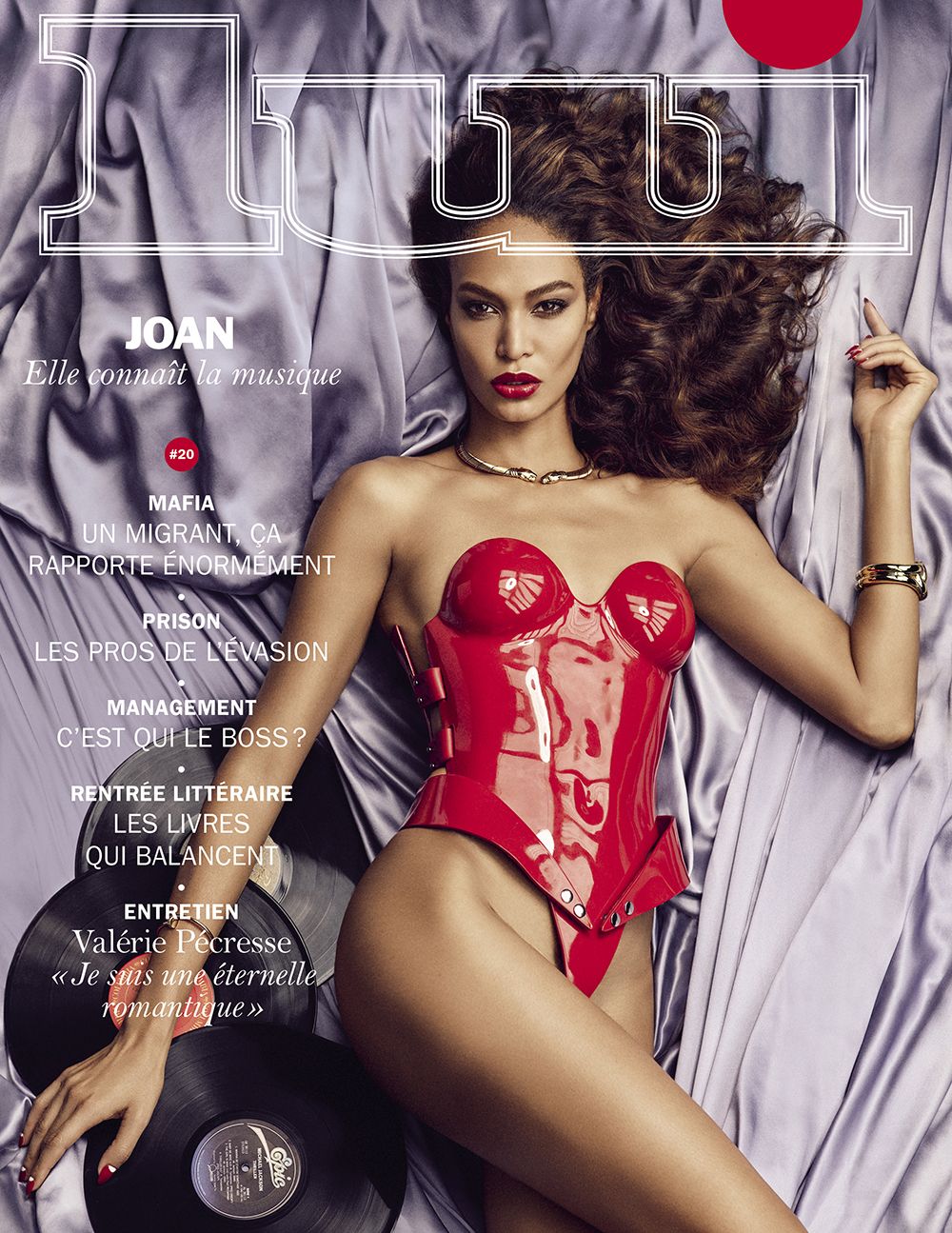 Joan Smalls shaved pussy