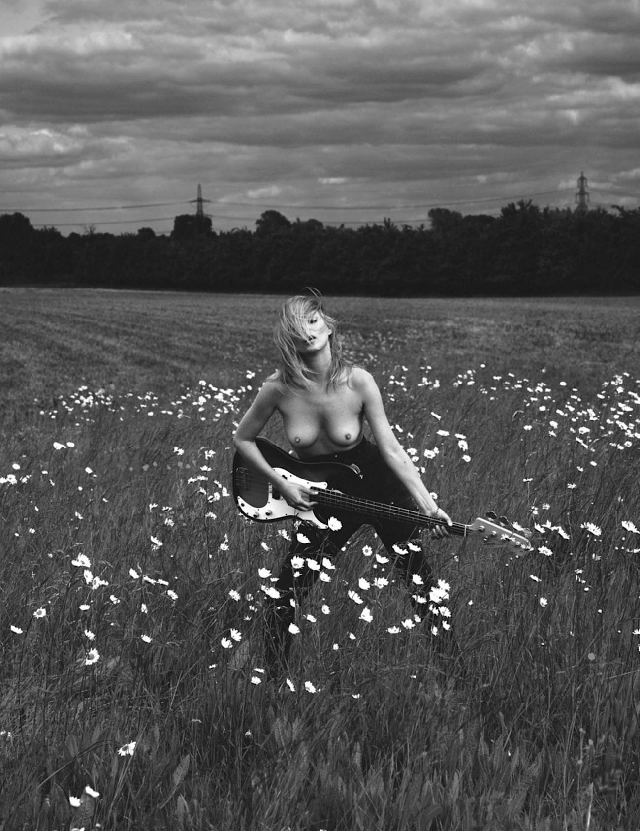 Kate Moss nude photos