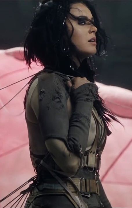 Katy Perry naked boobs