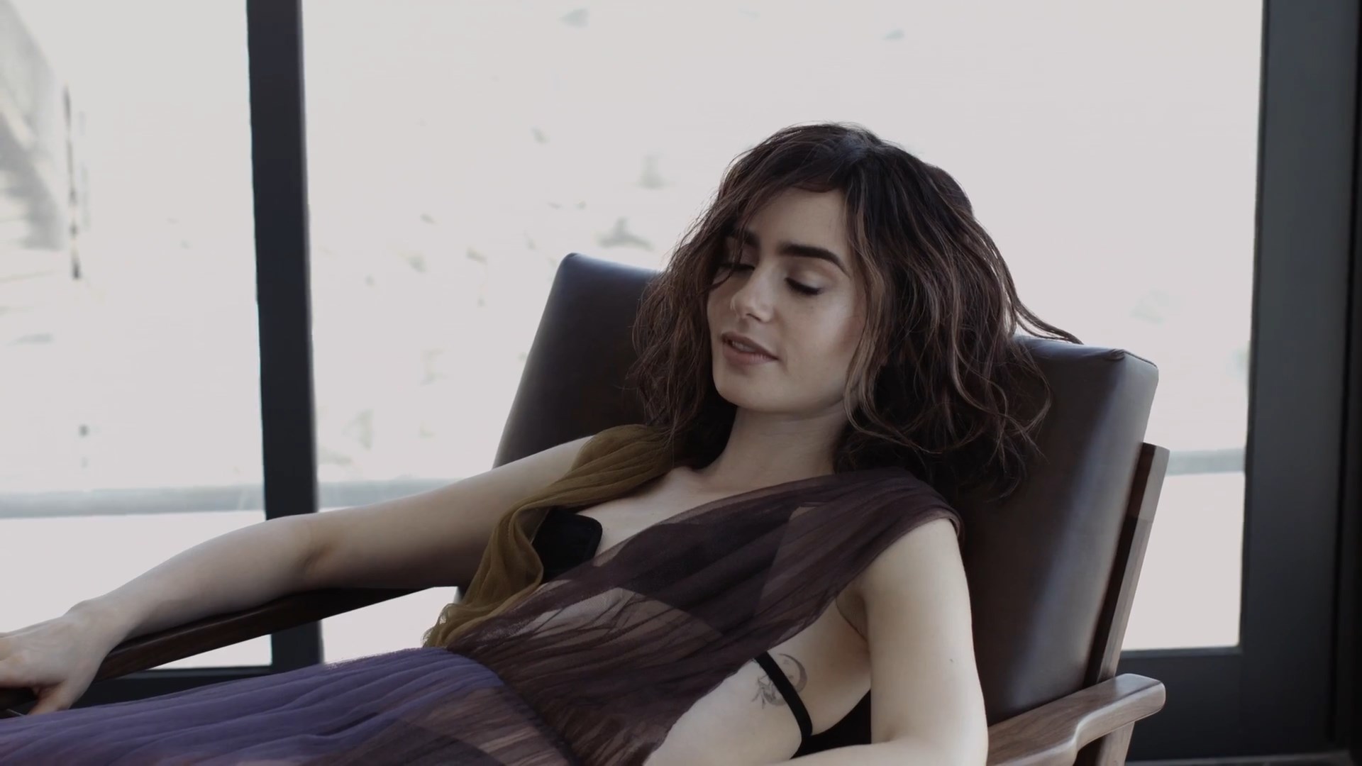 Lily Collins shaved pussy