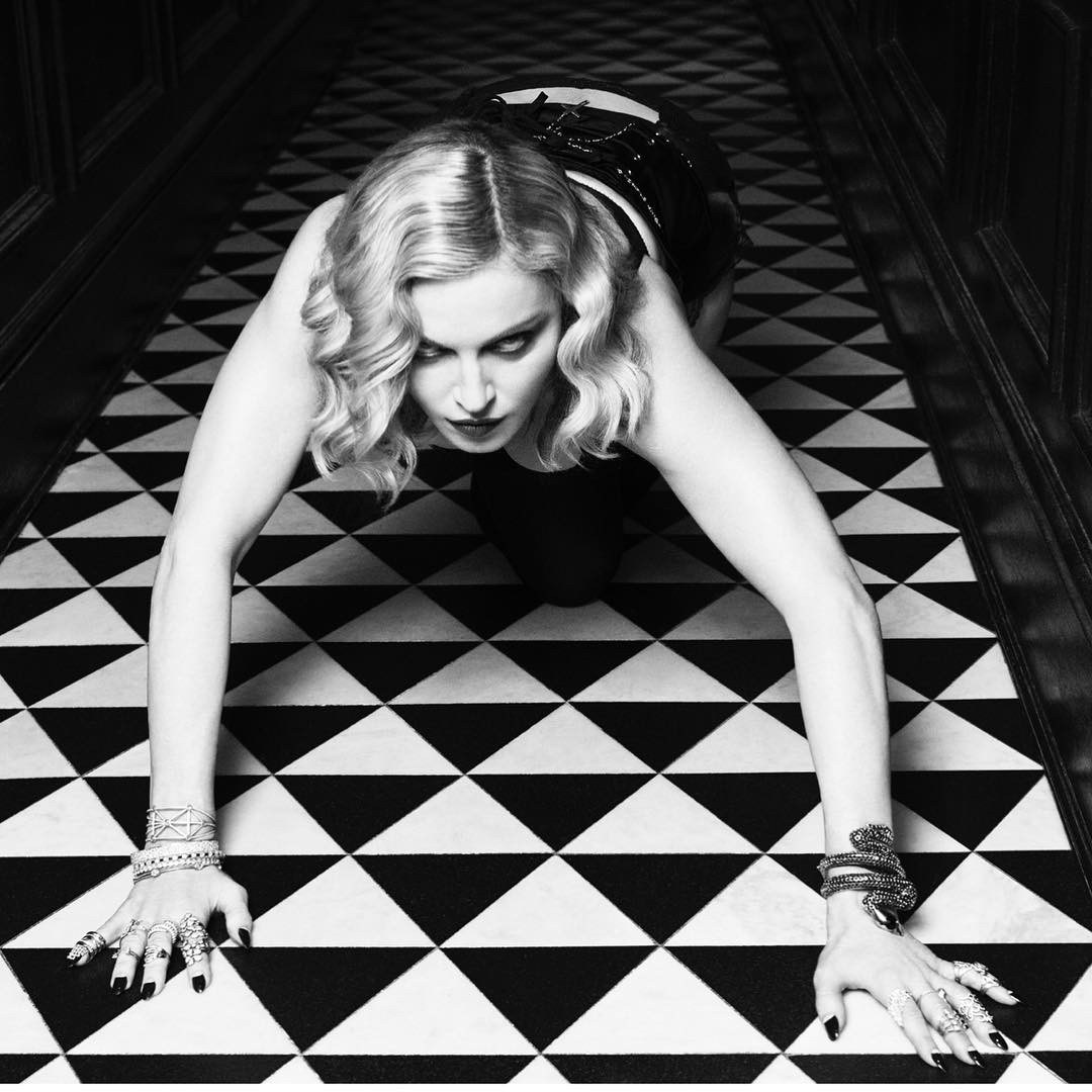 Madonna slip