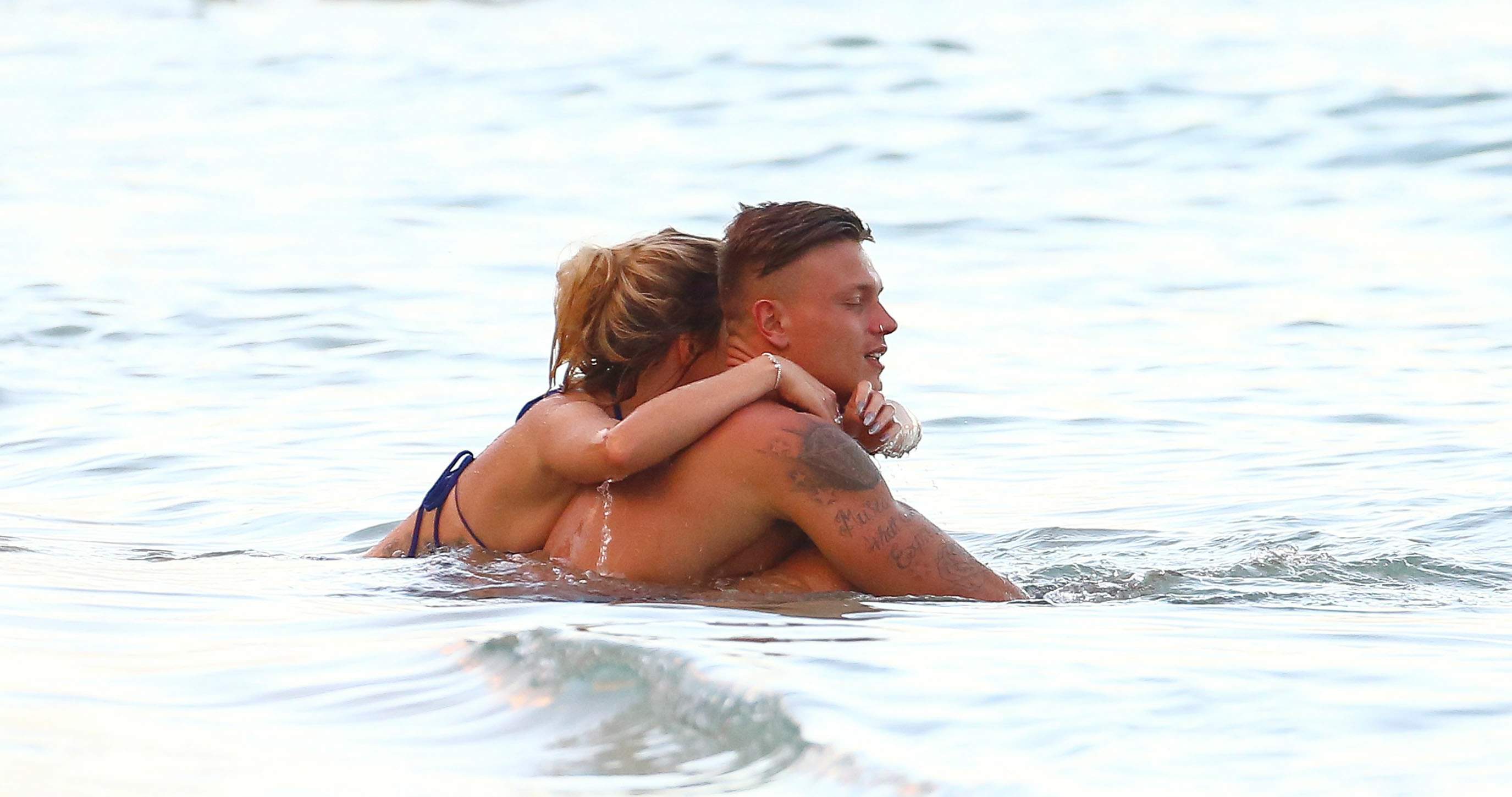 Olivia Buckland pussy pic