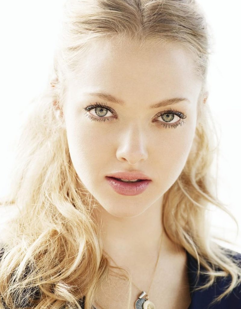 [WARNING] Movie Actress Amanda Seyfried Ass • Fappening Sauce