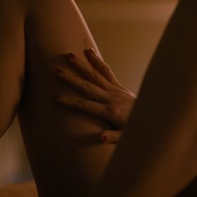 Jennifer Connelly boobs