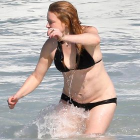 Movie Actress naked boobs