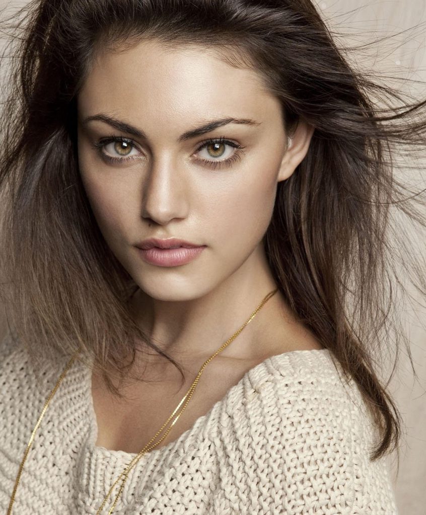 Phew! TV Actress Phoebe Tonkin Booty Pics • Fappening Sauce