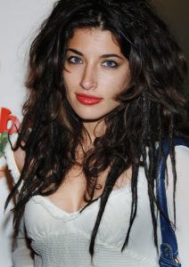 ZOOM!! TV Actress Tania Raymonde Topless • Fappening Sauce