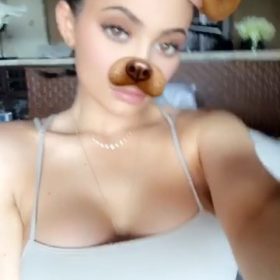 Kylie Jenner sexy pic