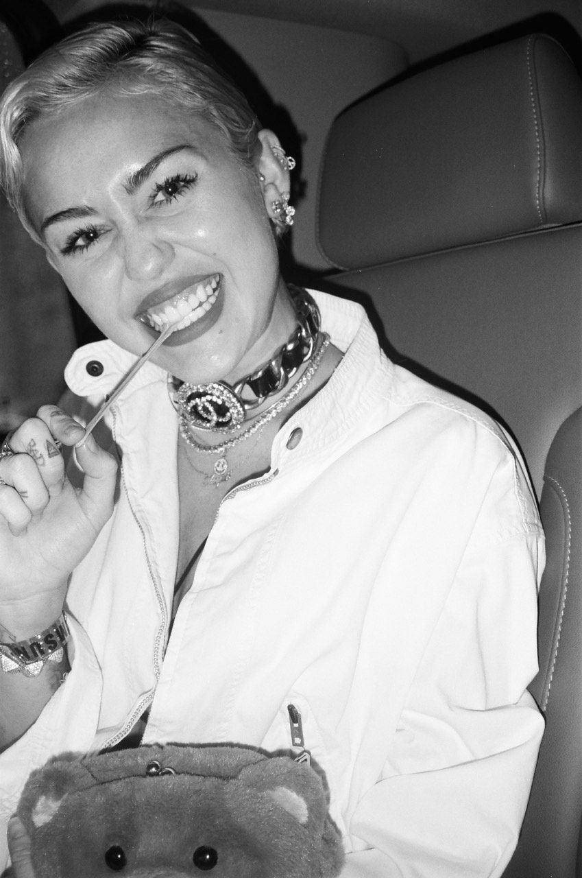 Miley Cyrus xxx
